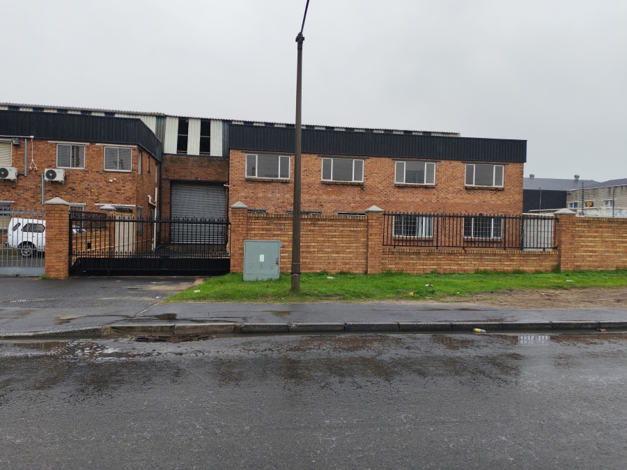 Commercial Property for Sale in Blackheath Industrial Western Cape